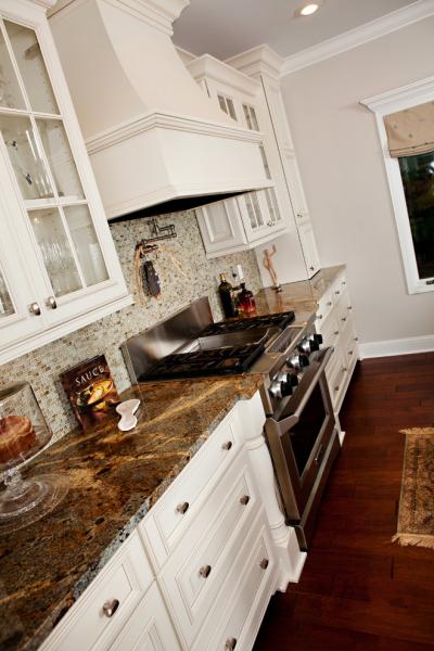 Gorgeous Countertop and Kitchen Stove